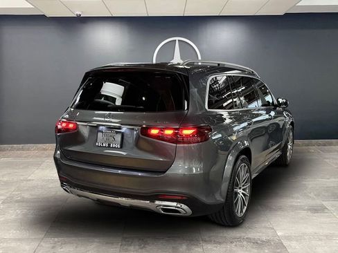Certified 2025 Mercedes-Benz GLS 450 4MATIC image 6