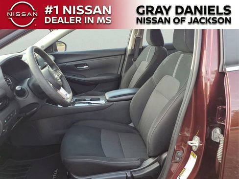 Used 2024 Nissan Sentra SV FWD image 26