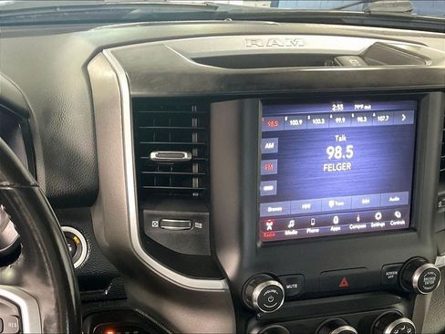 Used 2020 RAM 1500 Big Horn AWD/4WD image 18
