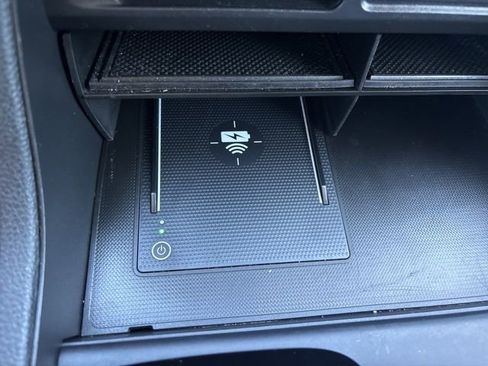 Used 2023 Honda Pilot Elite image 40