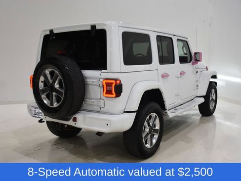 Used 2021 Jeep Wrangler Unlimited Sahara image 4