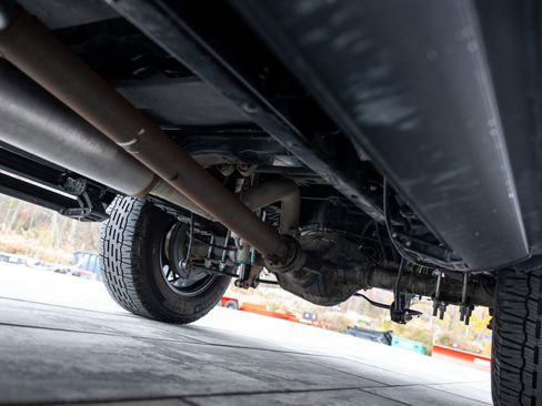 Used 2016 Ford F250 King Ranch w/ King Ranch w/Chrome Package image 30