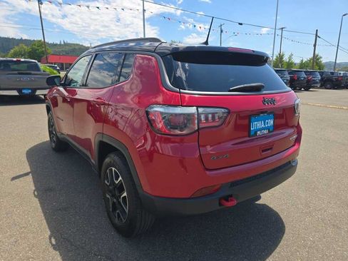 Used 2020 Jeep Compass Trailhawk AWD/4WD image 3