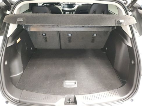 Used 2022 Buick Encore GX Essence w/ Experience Buick Package image 15