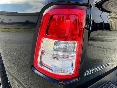 Used 2019 RAM 1500 Big Horn image 28
