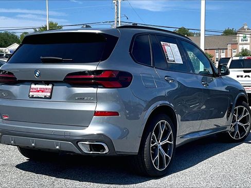 Used 2024 BMW X5 xDrive50e w/ M Sport Package AWD/4WD image 10