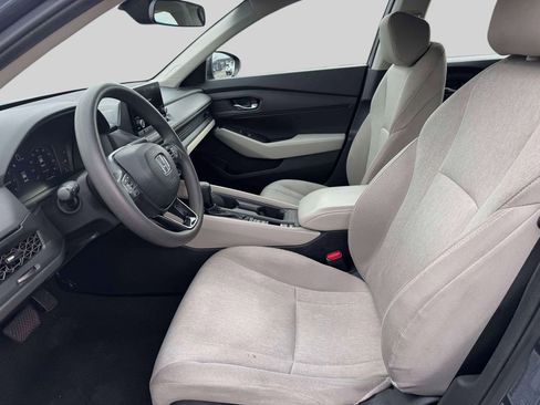 Used 2025 Honda Accord LX image 16