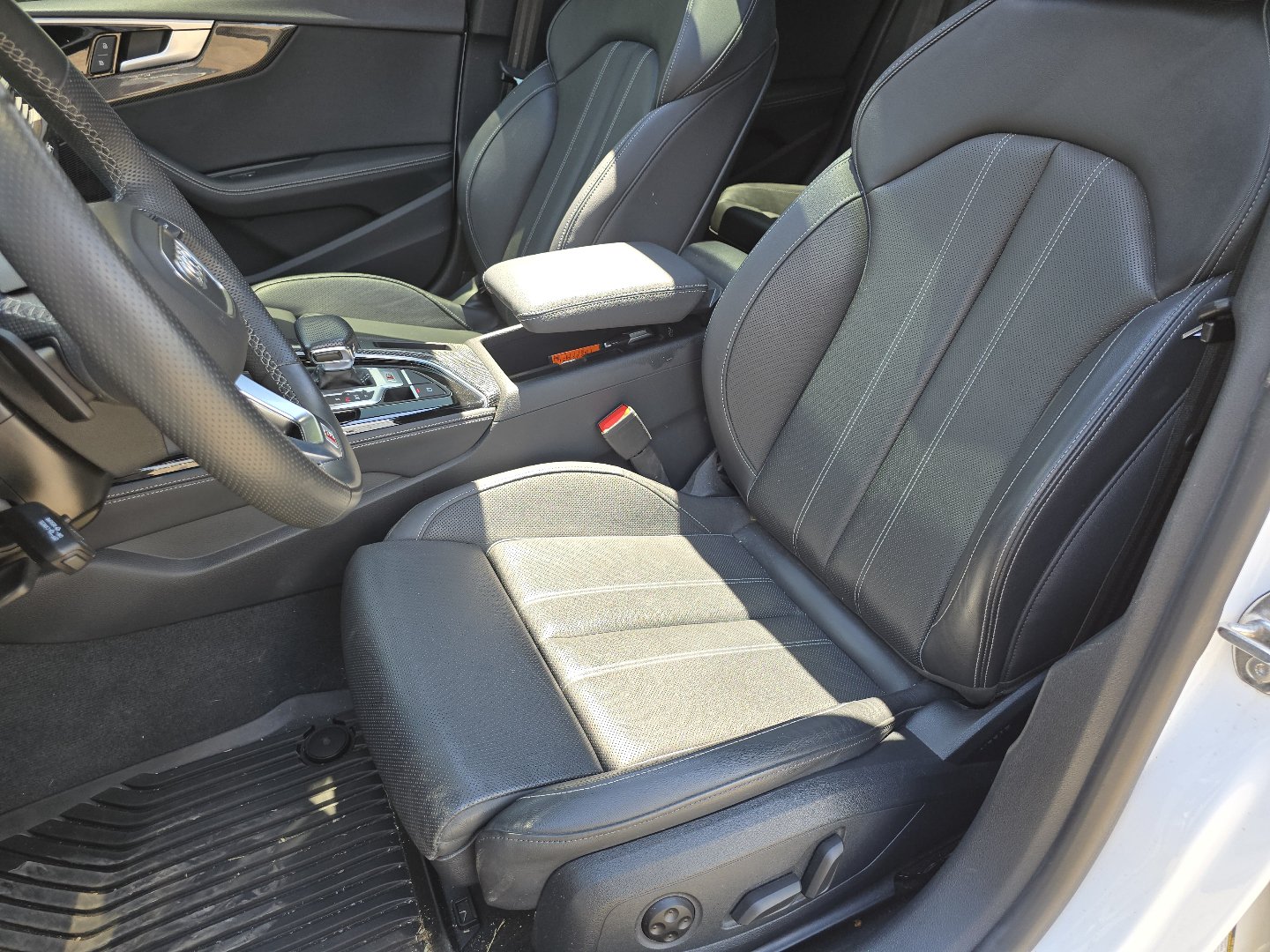 Used 2024 Audi S5 Premium Plus AWD/4WD image 25