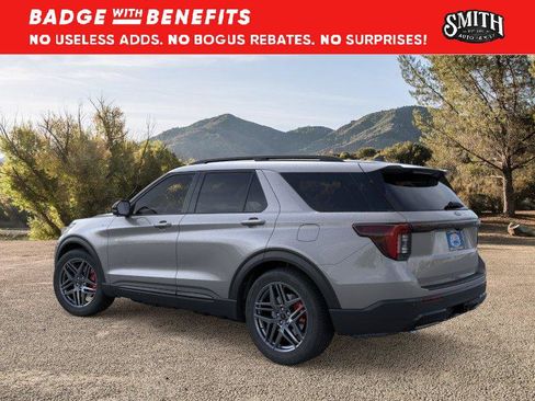 New 2026 Ford Explorer ST-Line w/ ST-Line Street Pack RWD image 5