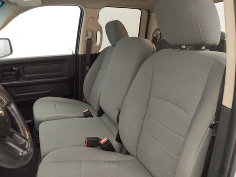 Used 2018 RAM 1500 Express RWD image 17