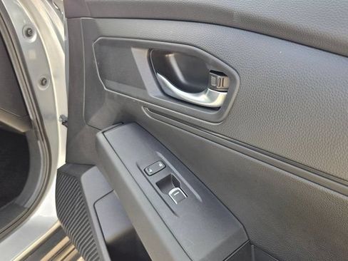 Used 2025 Honda Accord LX image 28