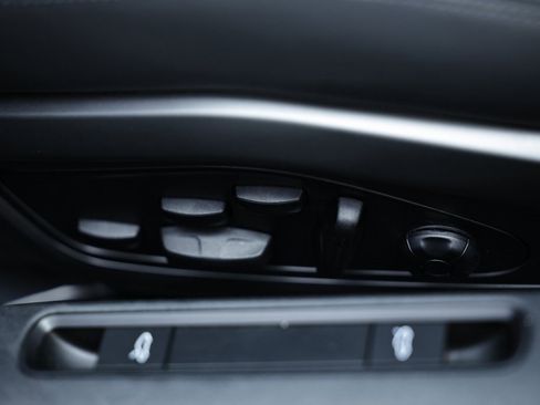 Used 2024 Porsche 911 Carrera T image 25