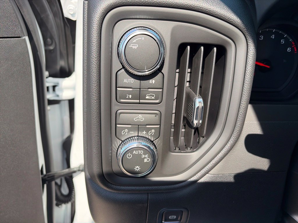 New 2026 GMC Sierra 1500 Pro w/ Graphite Edition AWD/4WD image 19