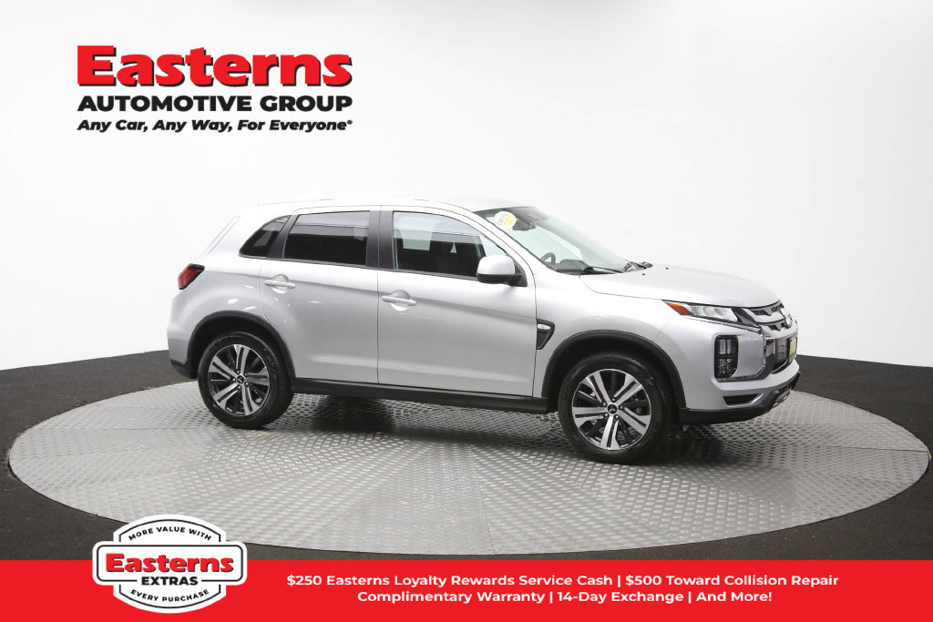 Used 2025 Mitsubishi Outlander Sport SE AWD/4WD image 47