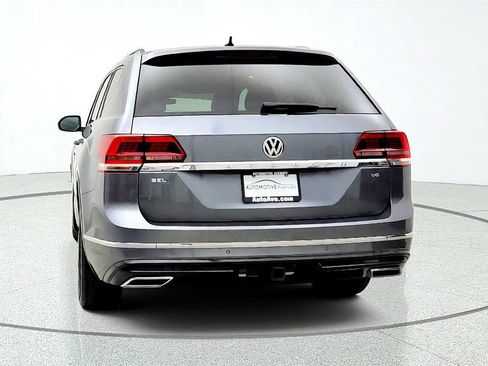 Used 2019 Volkswagen Atlas SEL R-Line FWD image 6