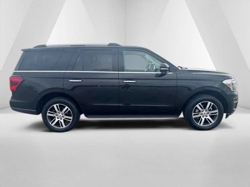 Used 2024 Ford Expedition Limited AWD/4WD image 8