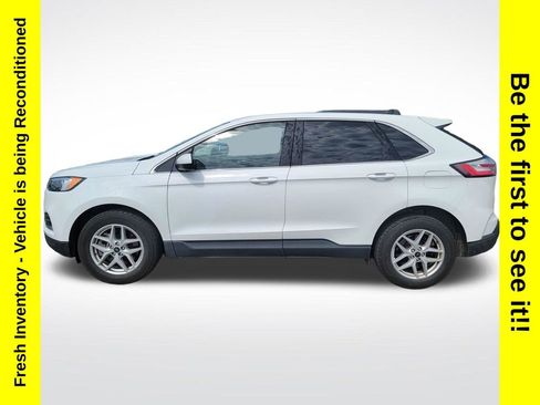 Used 2023 Ford Edge SEL w/ Convenience Package AWD/4WD image 2