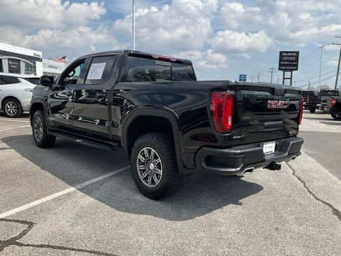 Used 2024 GMC Sierra 1500 AT4 w/ AT4 Premium Package image 21