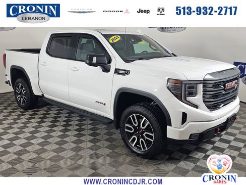 Used 2022 GMC Sierra 1500 AT4 w/ AT4 Premium Package AWD/4WD image 1