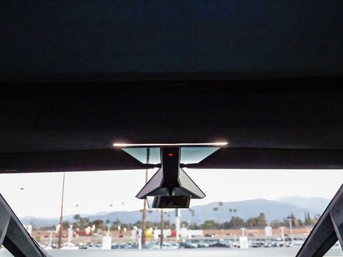 Used 2024 Tesla Cybertruck AWD Crew Cab image 19