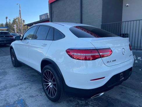 Used 2018 Mercedes-Benz GLC 300 4MATIC Coupe image 7