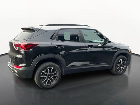Used 2022 Chevrolet TrailBlazer ACTIV AWD/4WD image 3