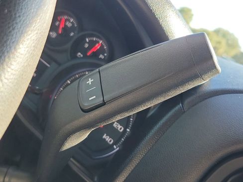 Used 2019 Chevrolet Silverado 1500 Custom Trail Boss w/ Custom Convenience Package image 27