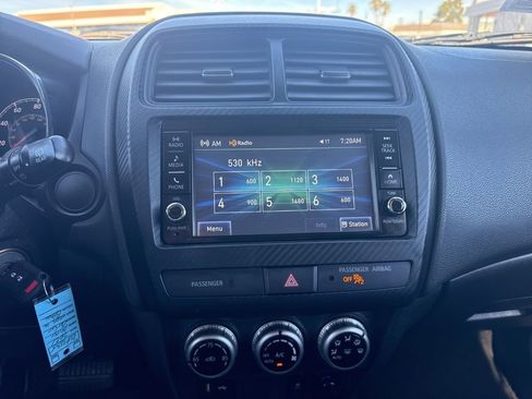 Used 2021 Mitsubishi Outlander Sport ES image 16