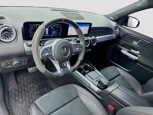 Used 2023 Mercedes-Benz GLB 35 AMG 4MATIC image 7