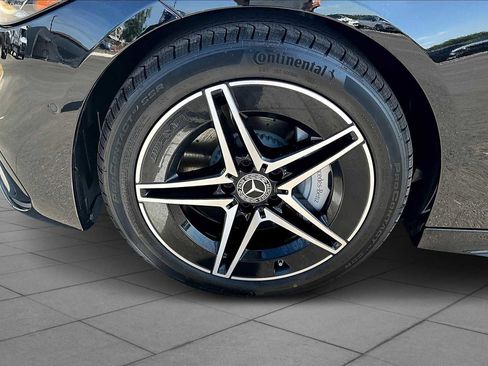 Certified 2025 Mercedes-Benz C 300 Sedan image 11