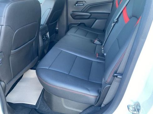 Used 2023 Chevrolet Colorado Z71 w/ Z71 Convenience Package 2 image 22