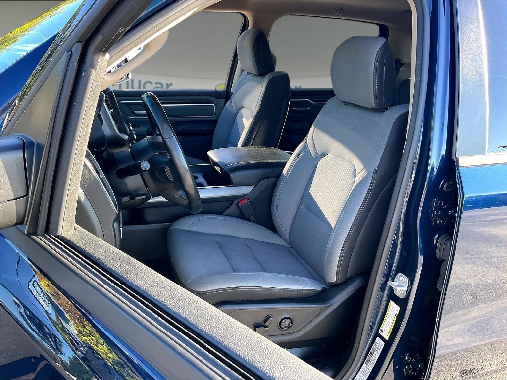 Used 2020 RAM 1500 Big Horn AWD/4WD image 9
