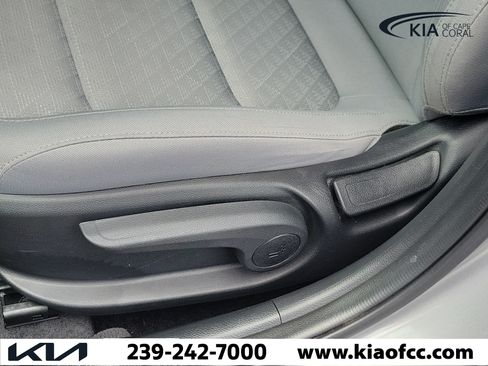Used 2023 Kia Rio S FWD image 20