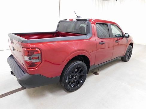 New 2025 Ford Maverick XLT w/ XLT Luxury Package image 18