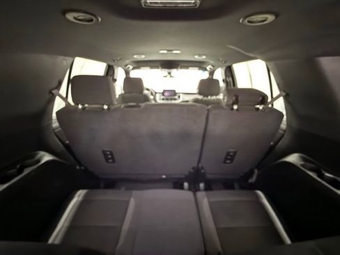 Used 2022 Chevrolet Tahoe LS image 31