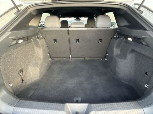 Certified 2021 Volkswagen ID.4 Pro RWD image 25