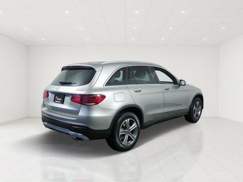Used 2022 Mercedes-Benz GLC 300 4MATIC image 7