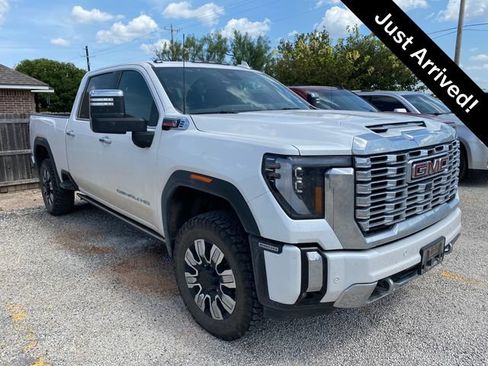 Used 2024 GMC Sierra 2500 Denali w/ Technology Package AWD/4WD image 1