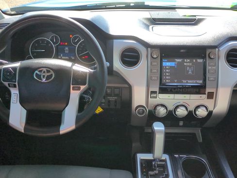 Used 2017 Toyota Tundra SR5 w/ TRD Off Road Package AWD/4WD image 26