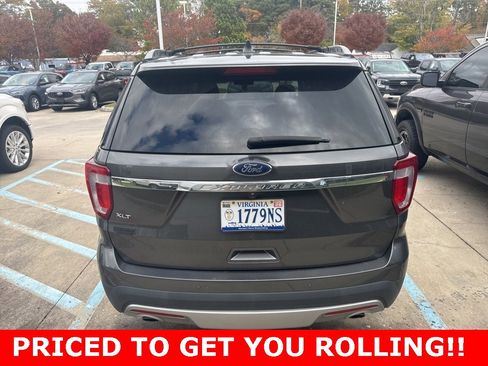 Used 2017 Ford Explorer XLT w/ Equipment Group 201A image 5