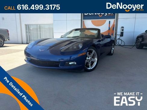 Used 2007 Chevrolet Corvette Convertible w/ Preferred Equipment Group RWD image 1