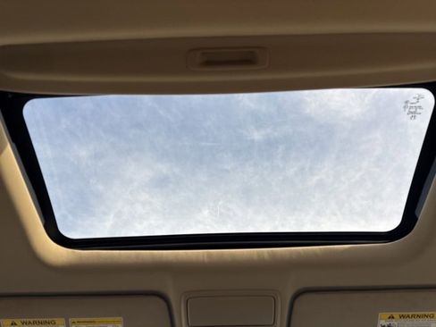 Used 2022 Honda CR-V EX image 17