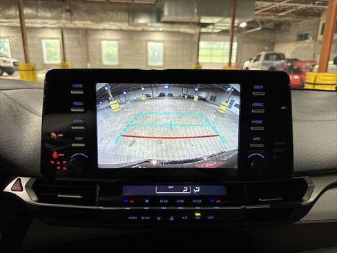 Certified 2022 Toyota Sienna LE FWD image 25