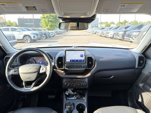 Used 2023 Ford Bronco Sport Outer Banks w/ Tech Package AWD/4WD image 19