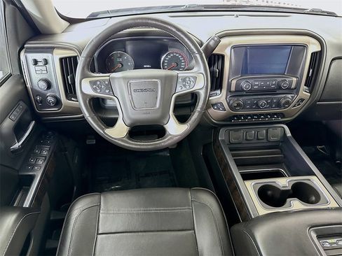 Used 2016 GMC Sierra 1500 Denali w/ Denali Ultimate Package image 3