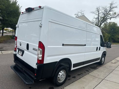 Used 2023 RAM ProMaster 2500 w/ Convenience Group image 6