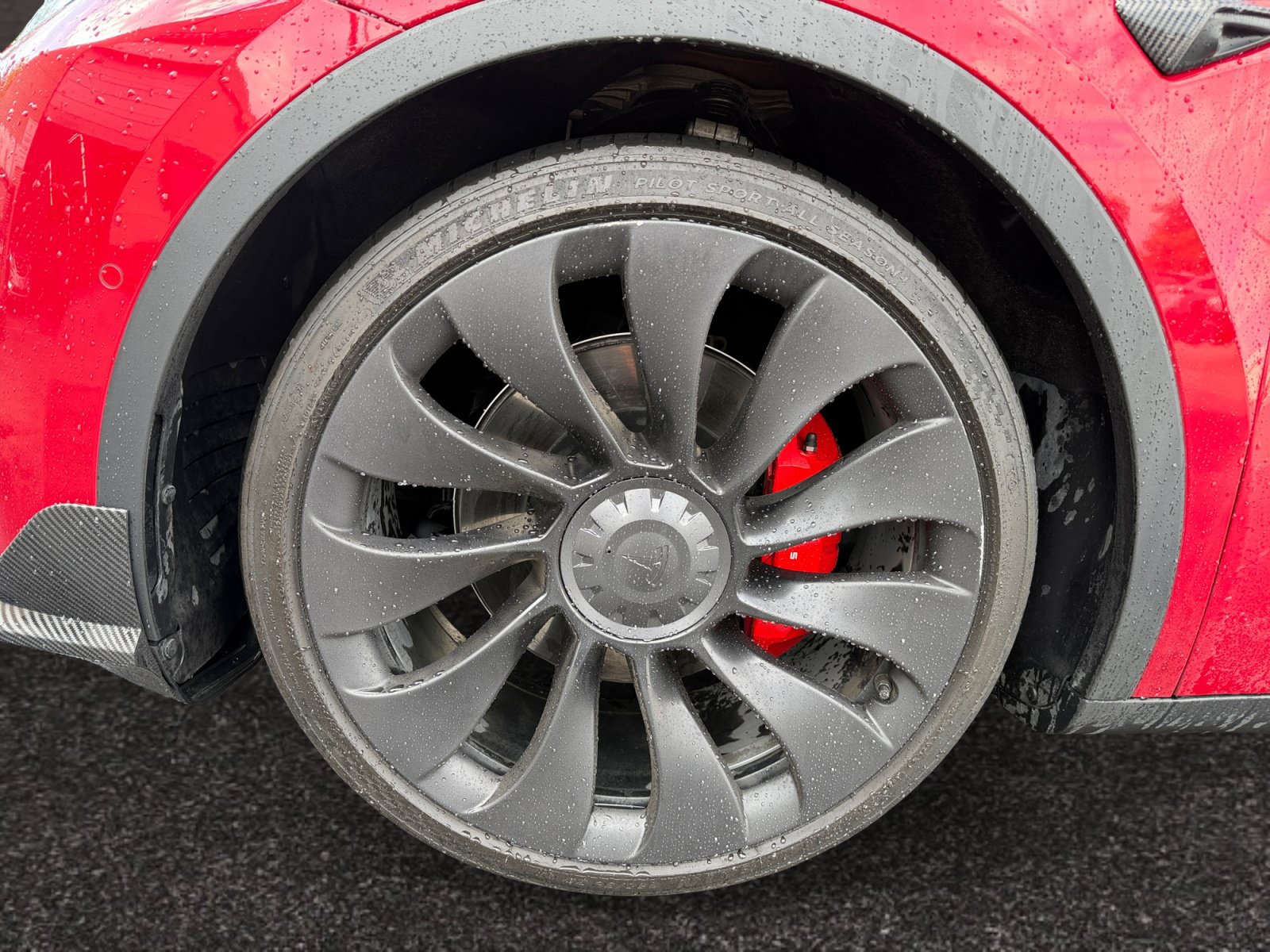 Used 2022 Tesla Model Y Performance AWD/4WD image 14