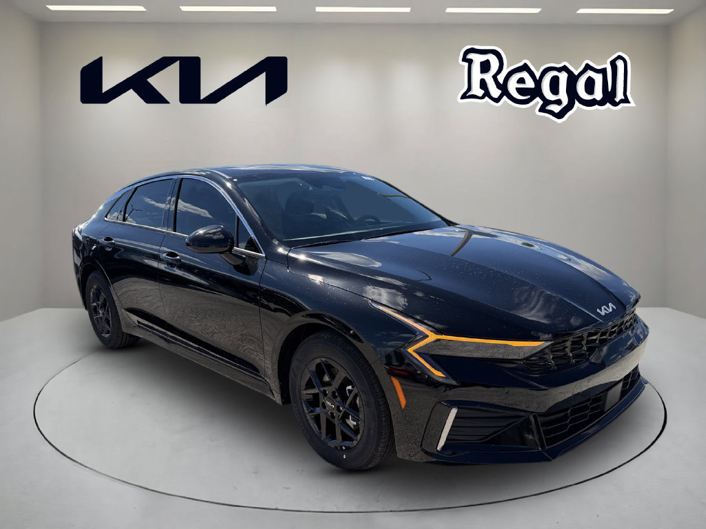 New 2027 Kia K5 LXS FWD image 1