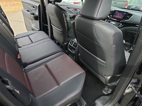 Used 2021 Honda Ridgeline Black Edition image 17