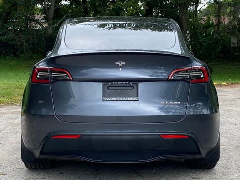 Used 2022 Tesla Model Y Performance AWD/4WD image 6